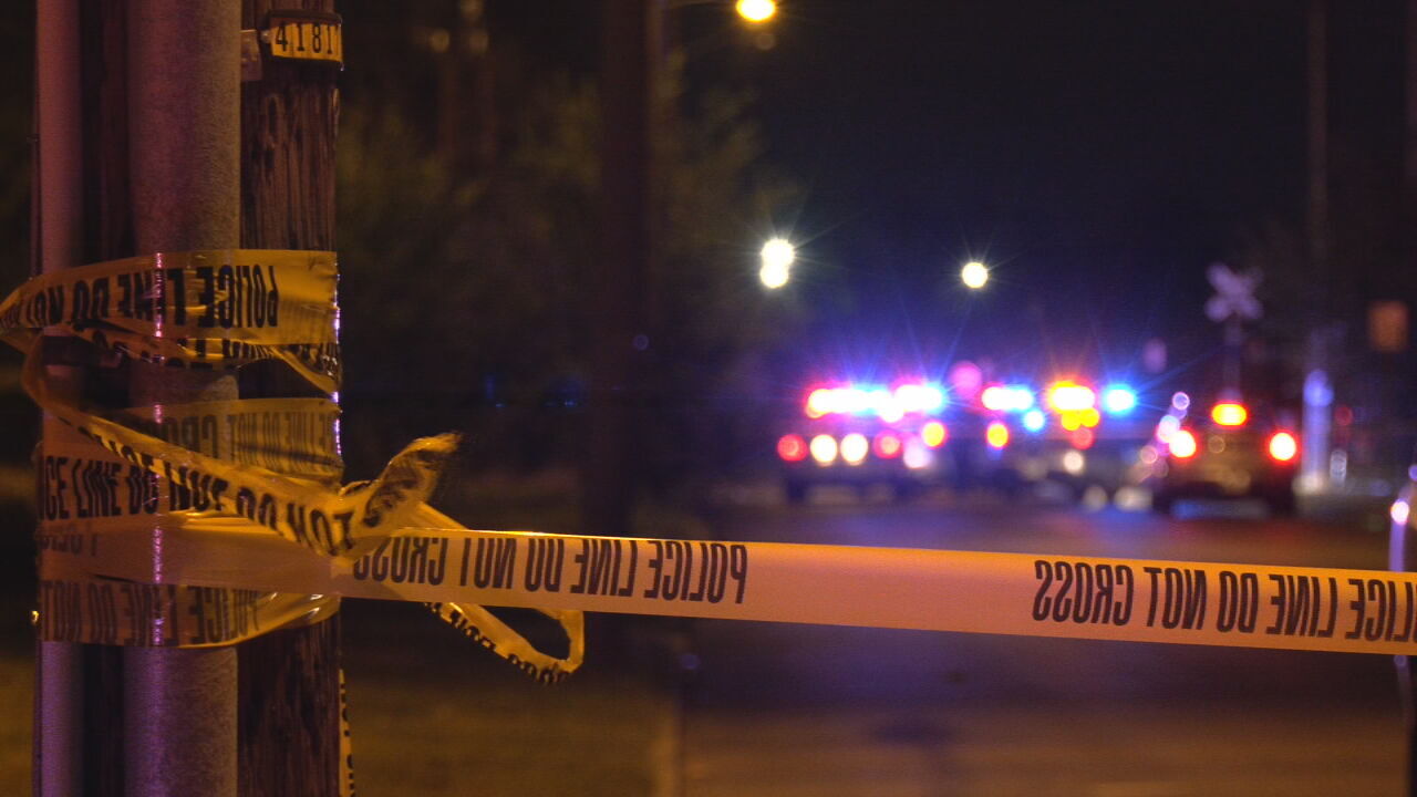 Man hospitalized after shooting in Louisville’s Parkland neighborhood Friday